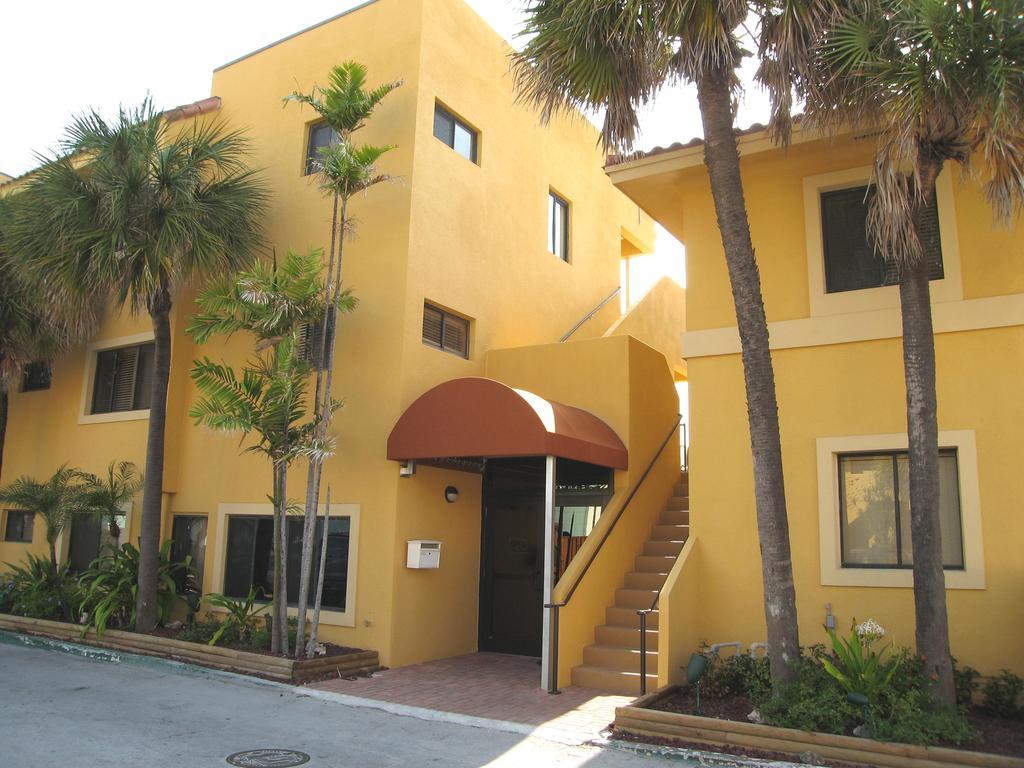 Hollywood Sands Resort, A Vri Resort Exterior photo