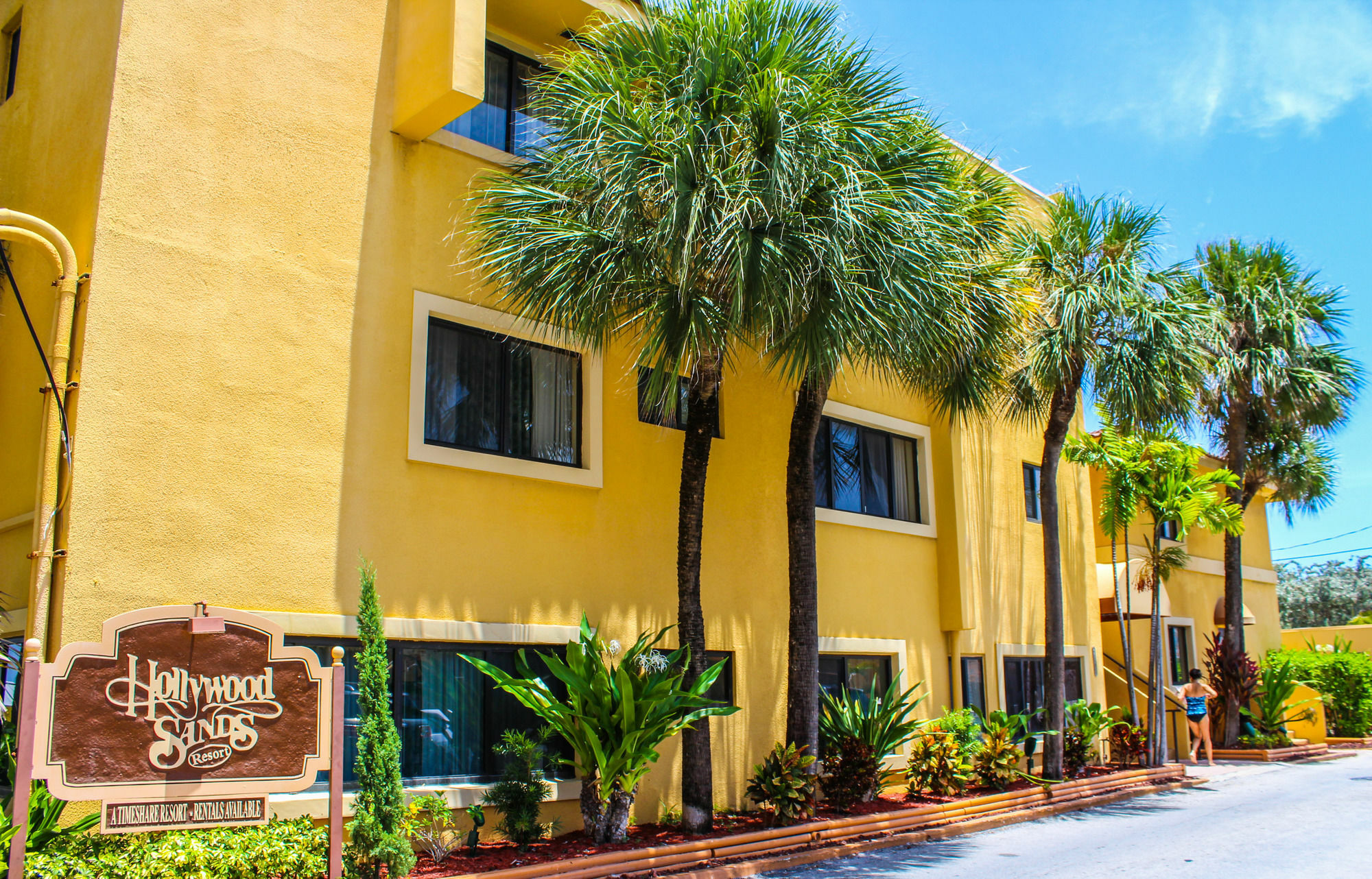 Hollywood Sands Resort Exterior photo